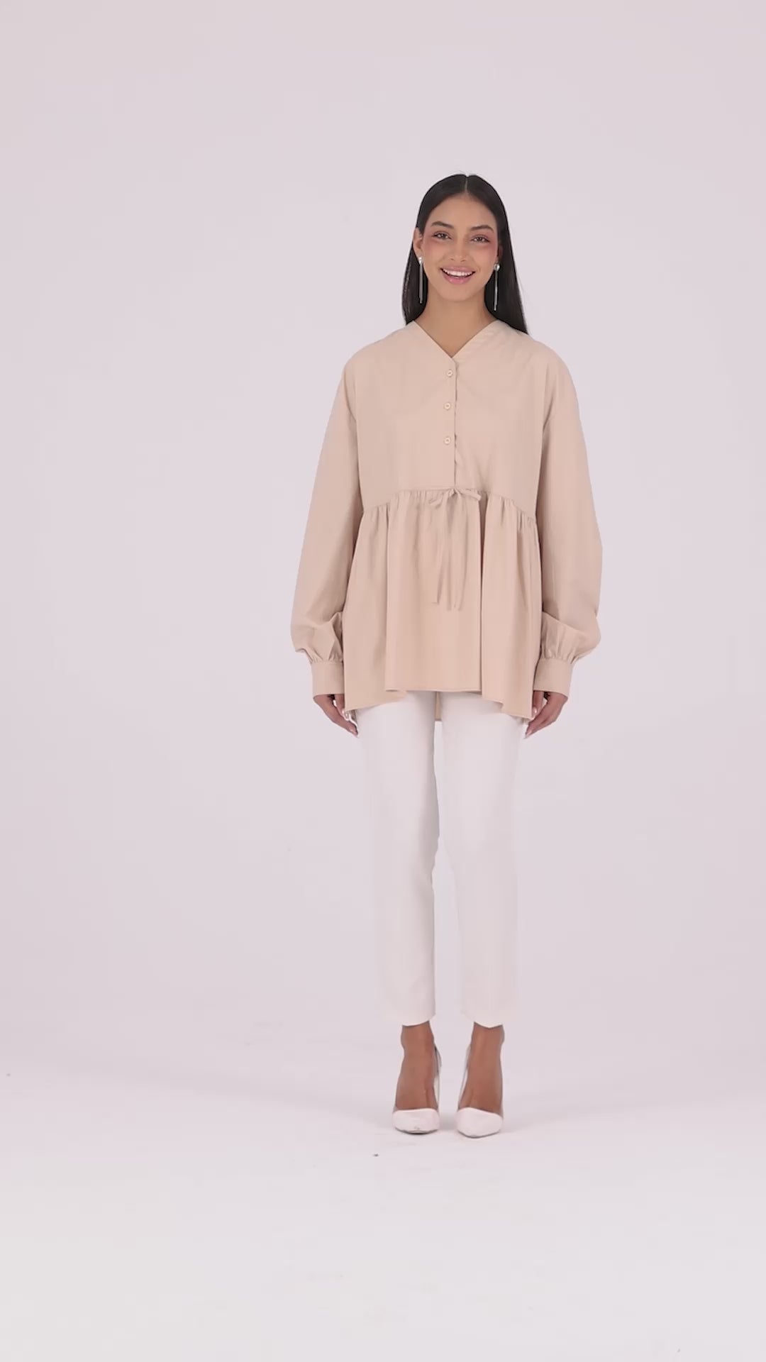 Beli Büzgü Detaylı Oversize Gömlek – Açık Bej