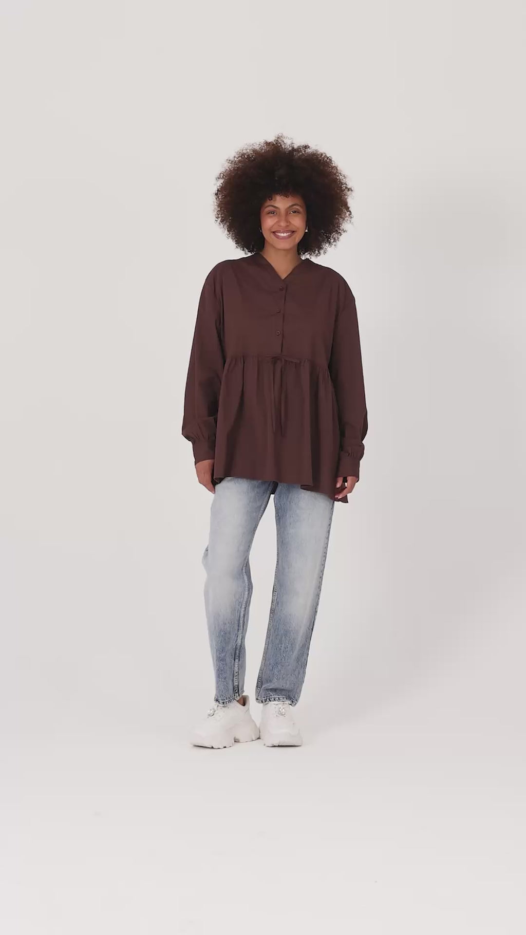 Beli Büzgü Detaylı Oversize Gömlek – Kahve