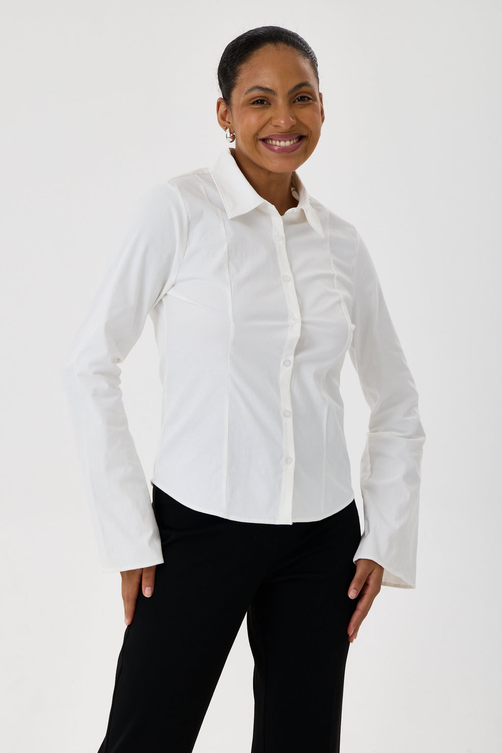 Pens Detaylı Slim Fit Gömlek – Beyaz