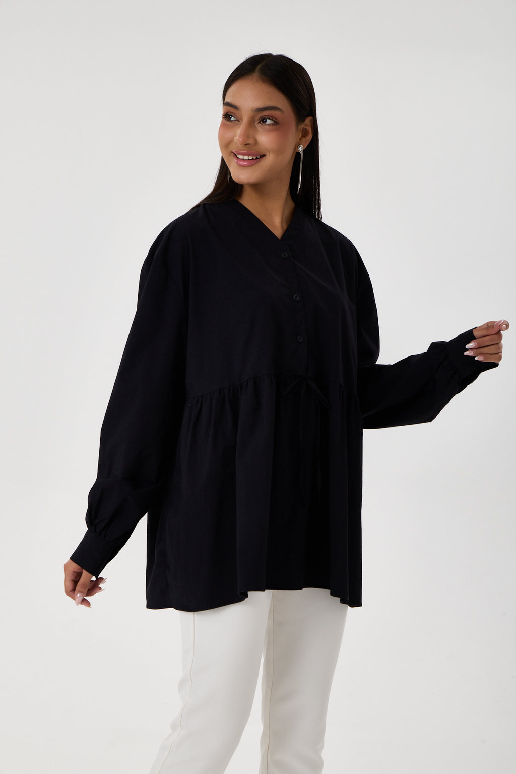 Beli Buzgü Detaylı Oversize Gömlek – Siyah
