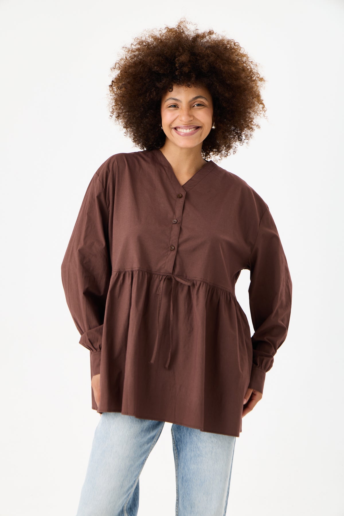 Beli Büzgü Detaylı Oversize Gömlek – Kahve