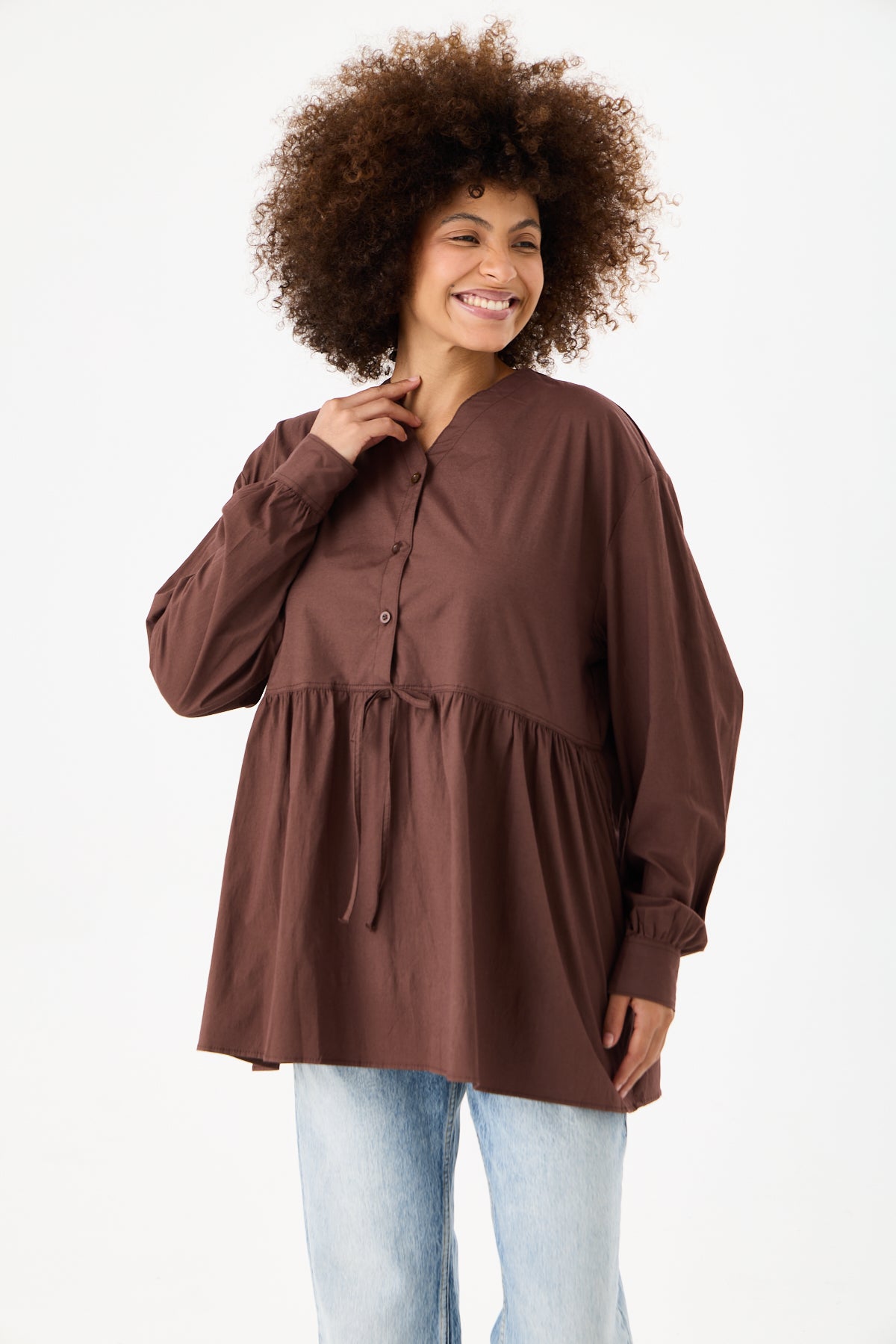 Beli Büzgü Detaylı Oversize Gömlek – Kahve